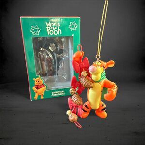 VTG 90s Disney Winnie the Pooh Tigger Christmas Gifts Holiday Ornament in Box